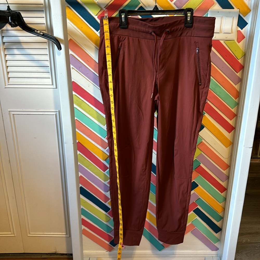 Joggers - Picture 4 of 8